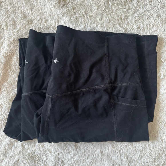 Halara Bundle Ultrasculpt High Waisted Tummy Control Pocket Leggings 7/8 - Picture 6 of 6